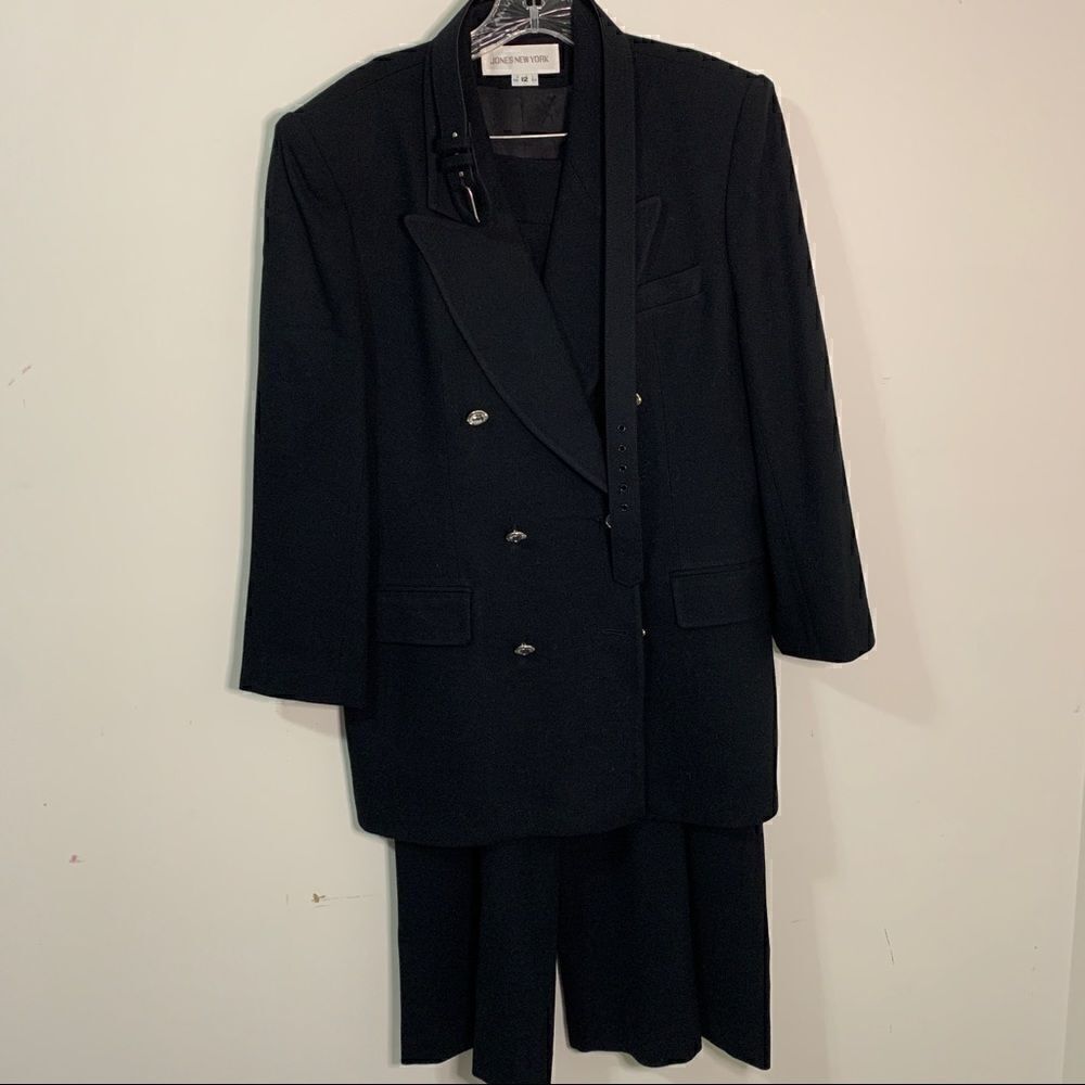 Jones New York Women's Sz 10/12 Pants Suit Jacket